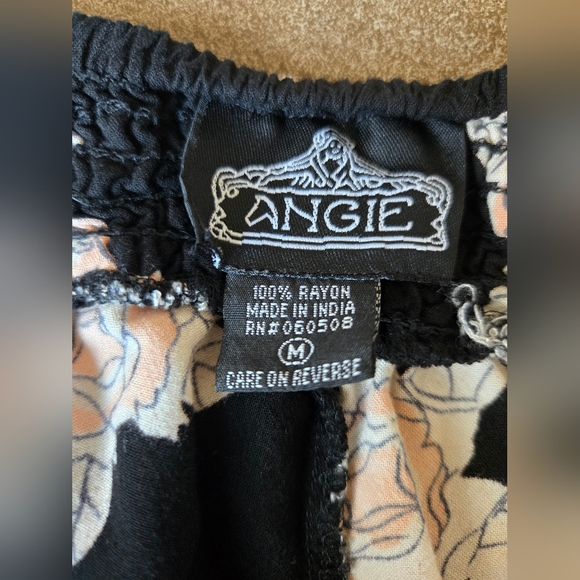 Angie Black and Cream Floral Pants - Picture 6 of 7